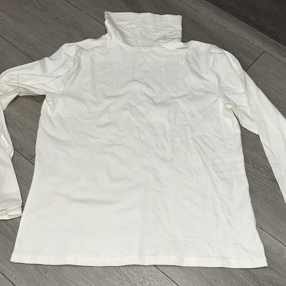 Christopher & Banks Classic White Long Sleeve Turtleneck size XL